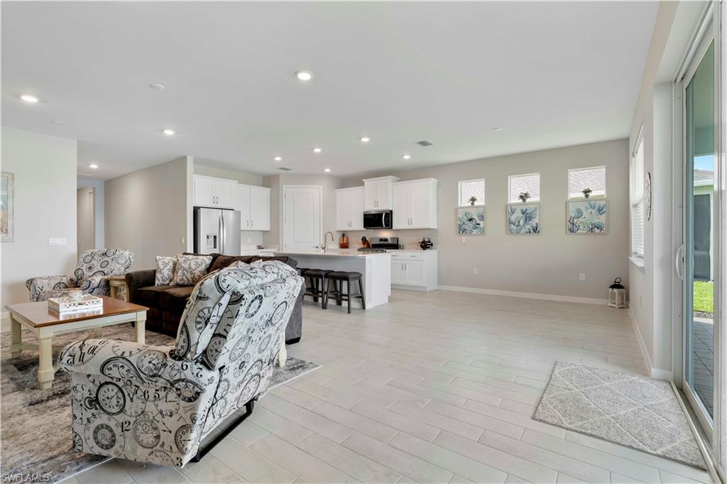 17911 Shade Tree LOOP