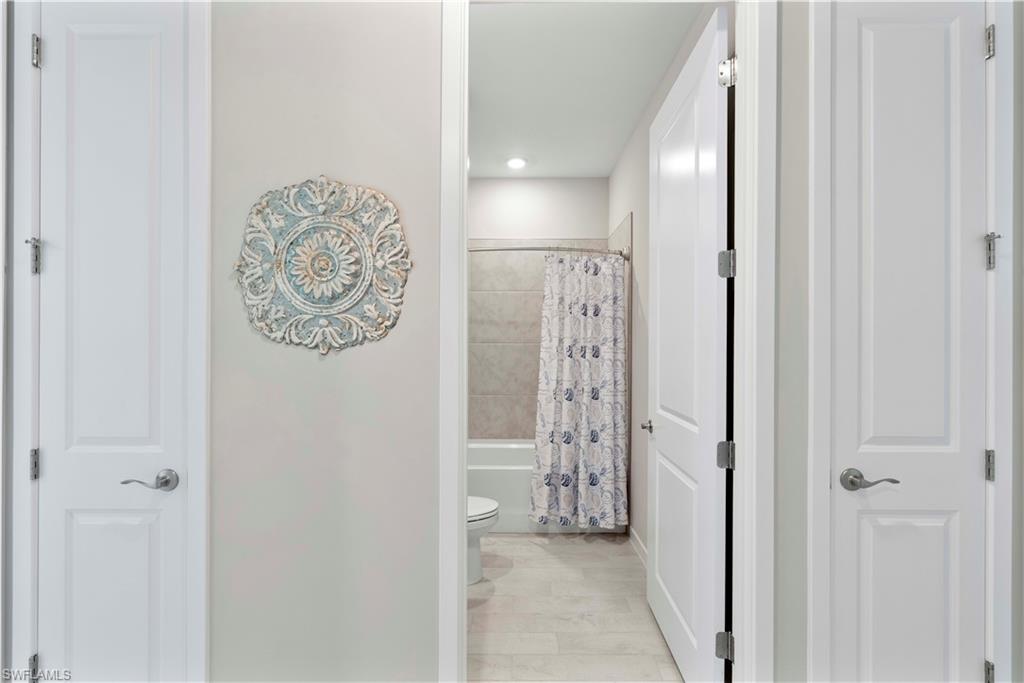 17911 Shade Tree LOOP
