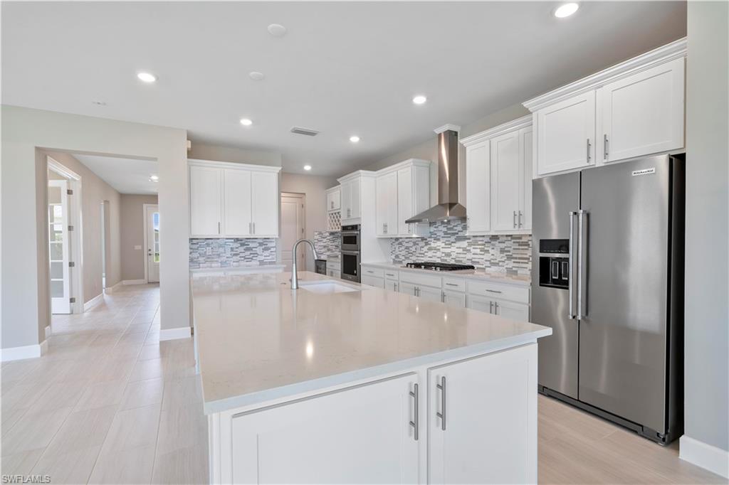 16056 Shoreline Drive