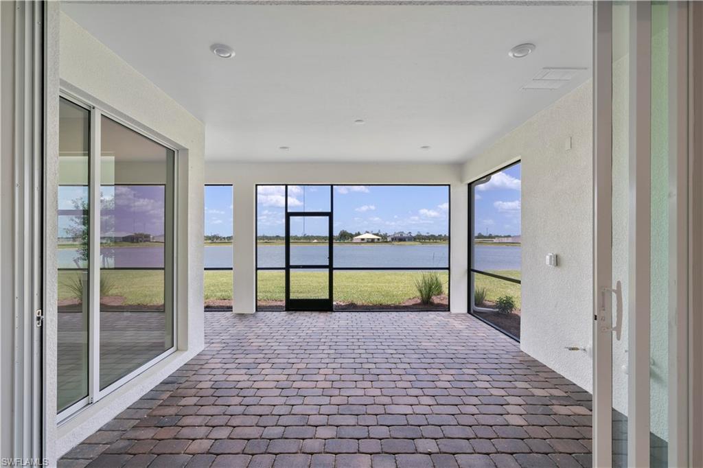 16056 Shoreline Drive