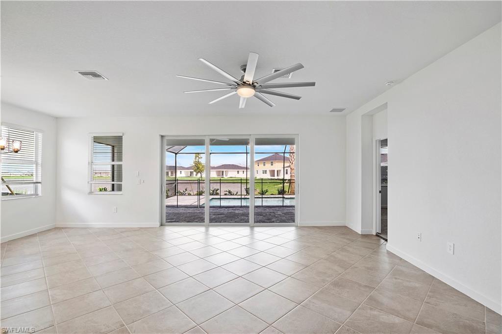 15078 White Pearl RD