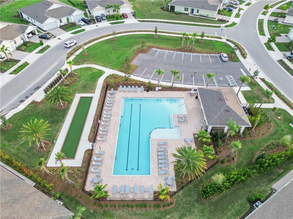 43847 Blue Heron LN