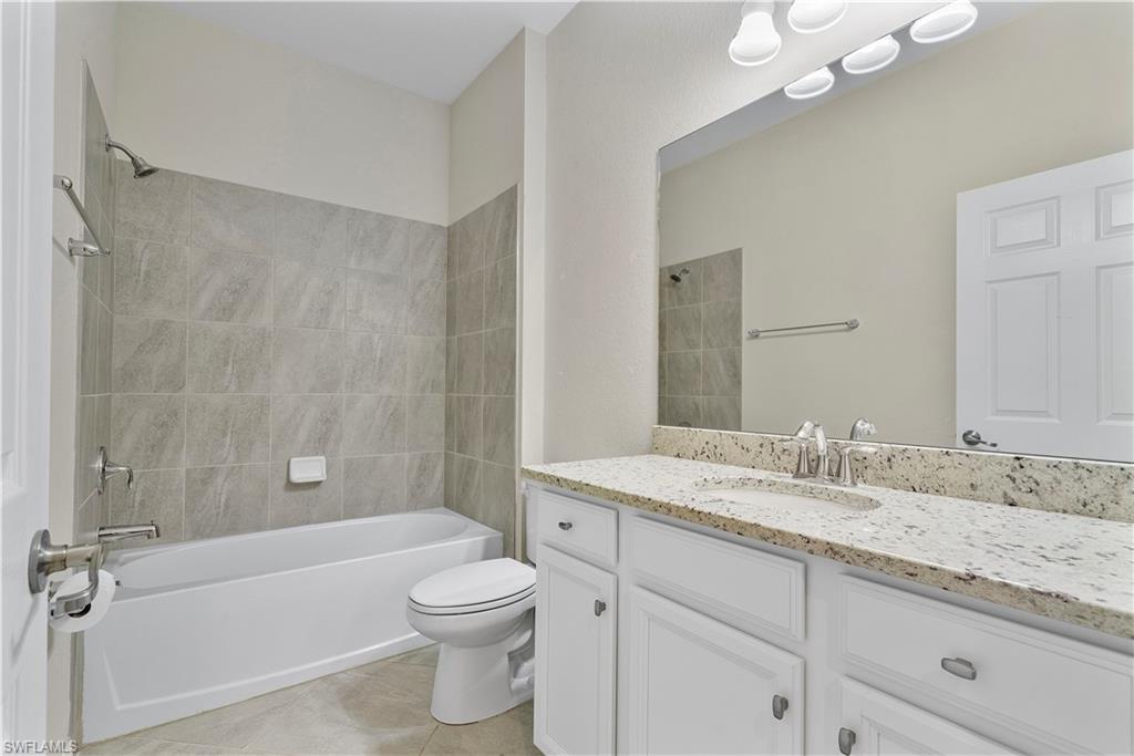 17757 Woodland CT