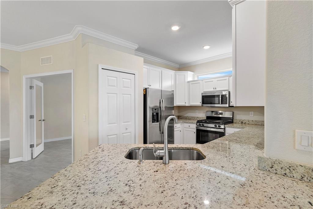 17757 Woodland CT
