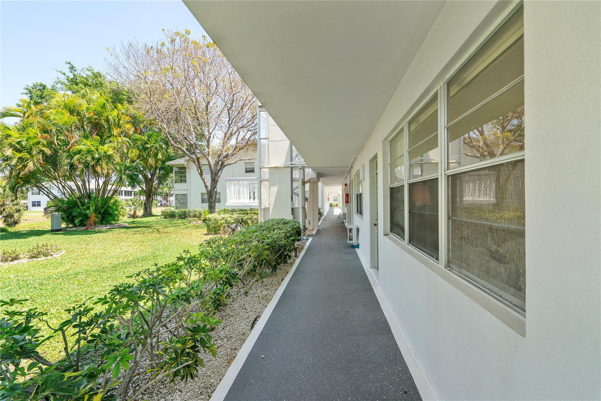 88 Markham E