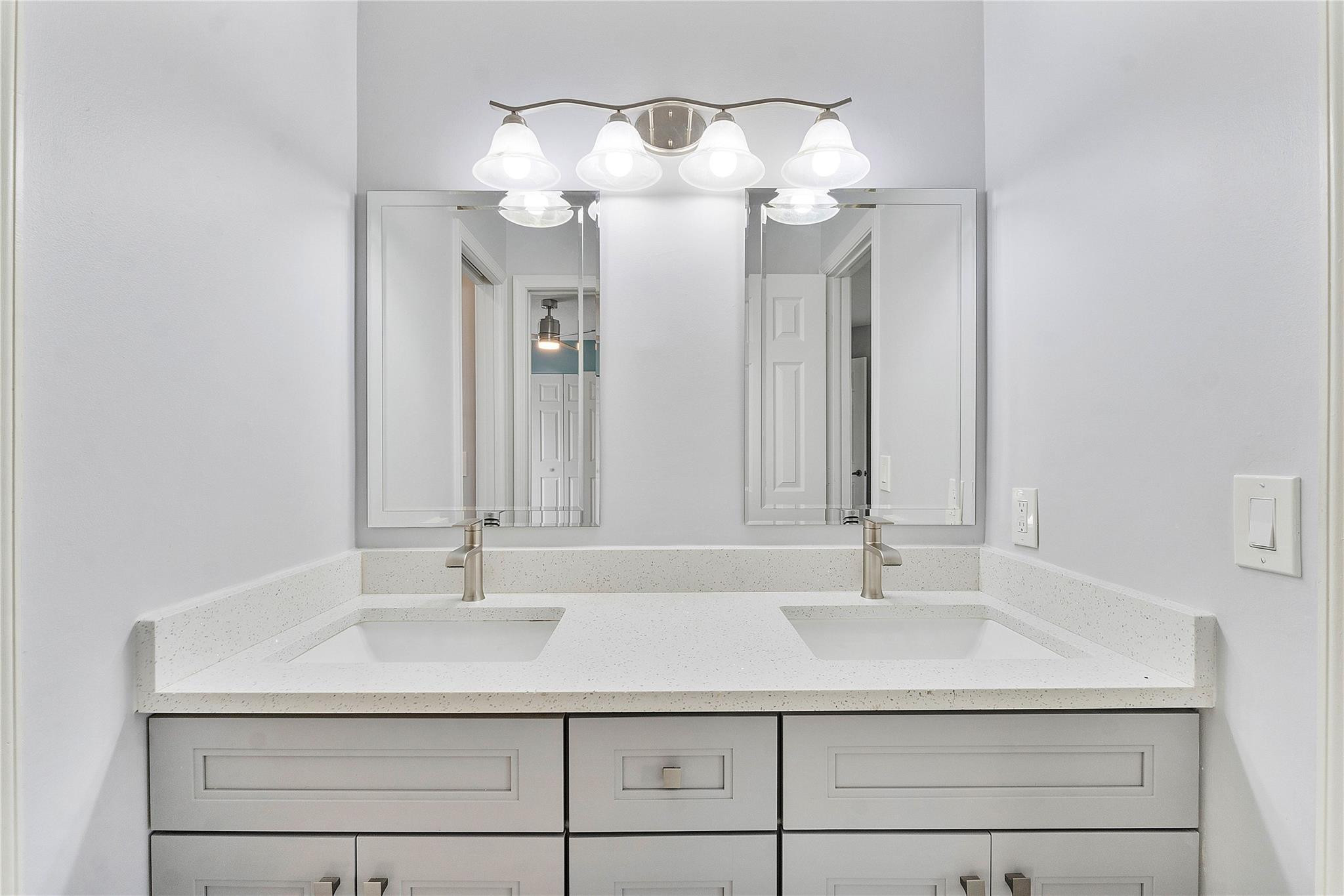 10742 NW 49th Mnr