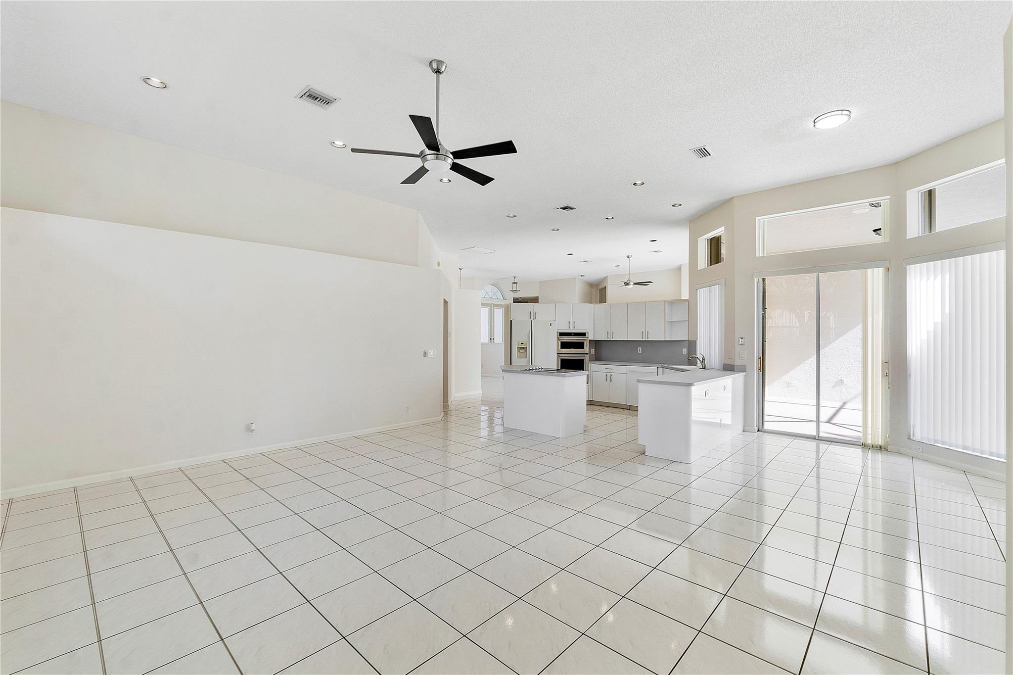 10742 NW 49th Mnr
