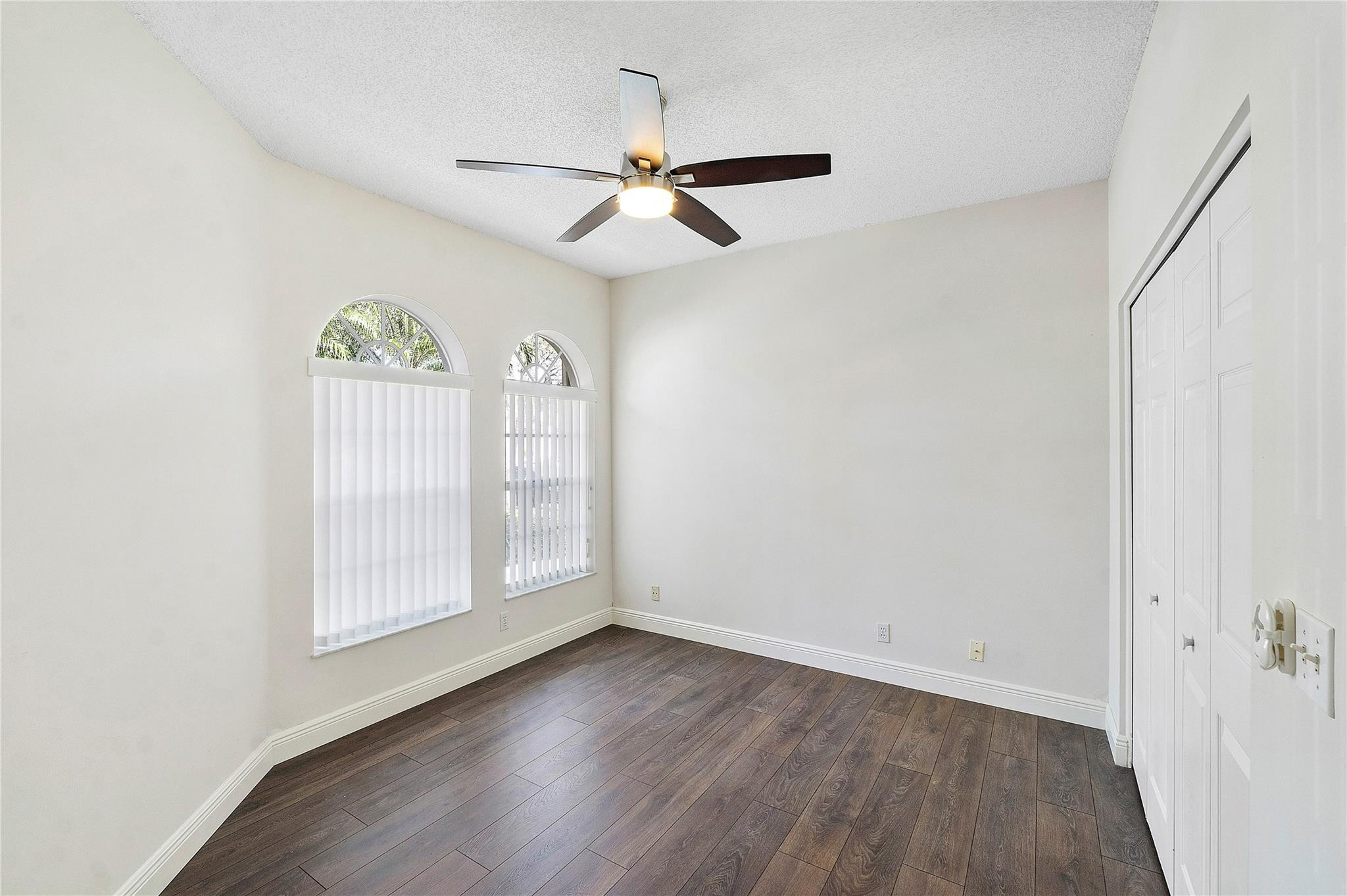 10742 NW 49th Mnr