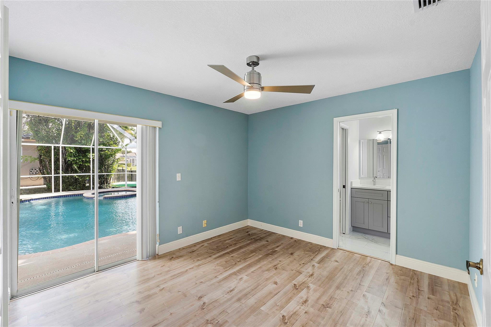 10742 NW 49th Mnr