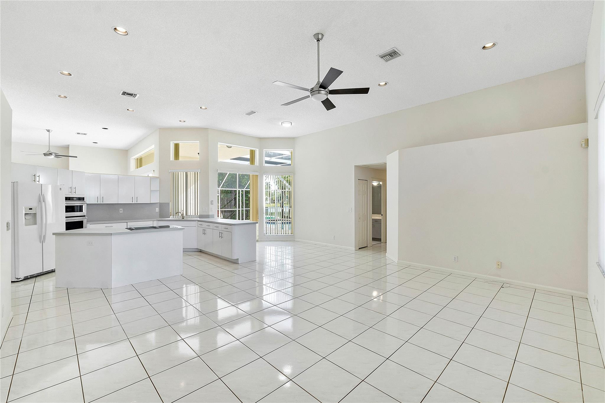 10742 NW 49th Mnr
