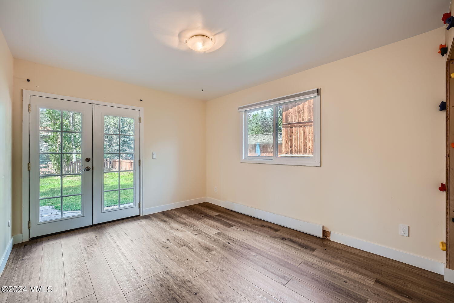 221 stone creek Drive, 2