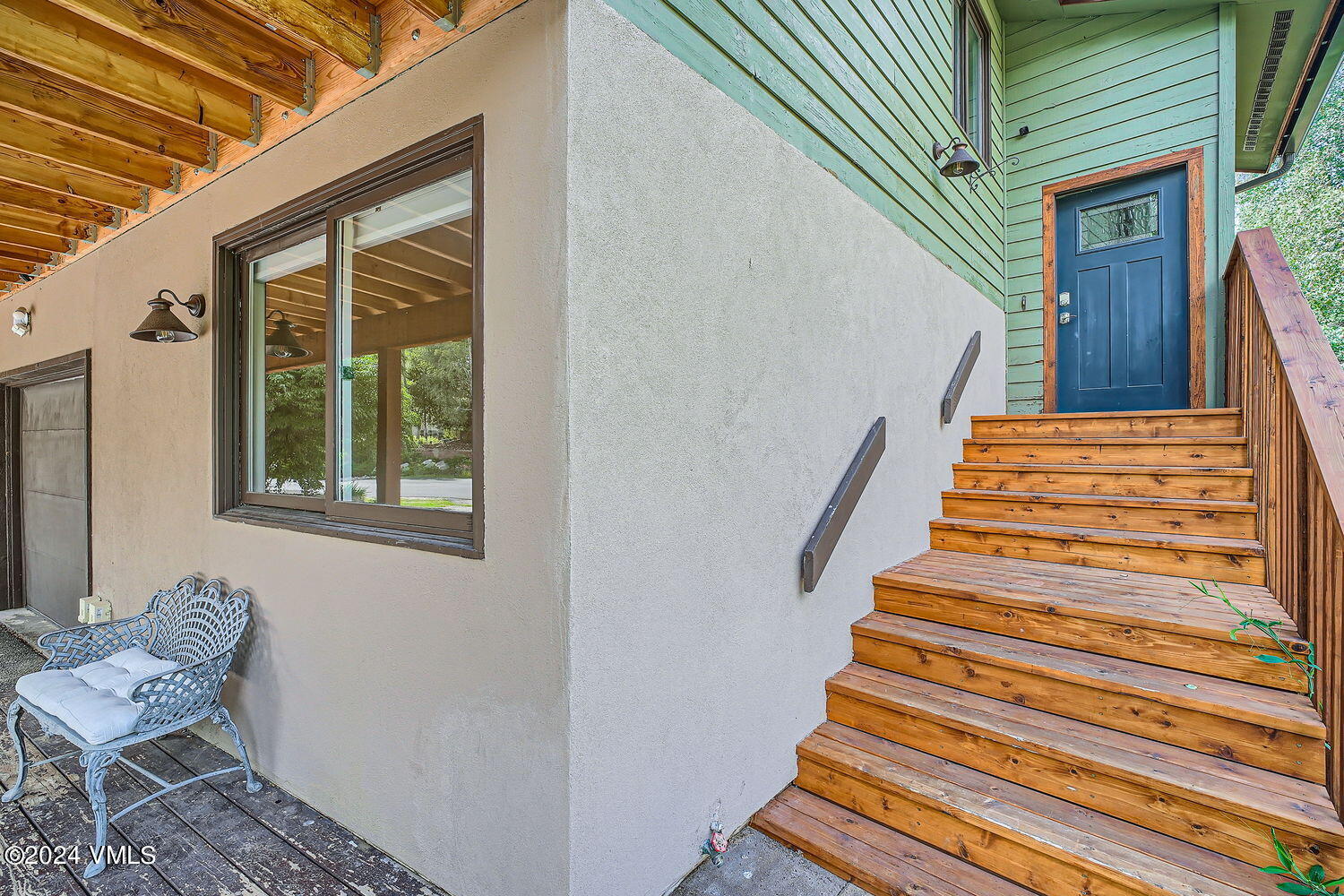 221 stone creek Drive, 2