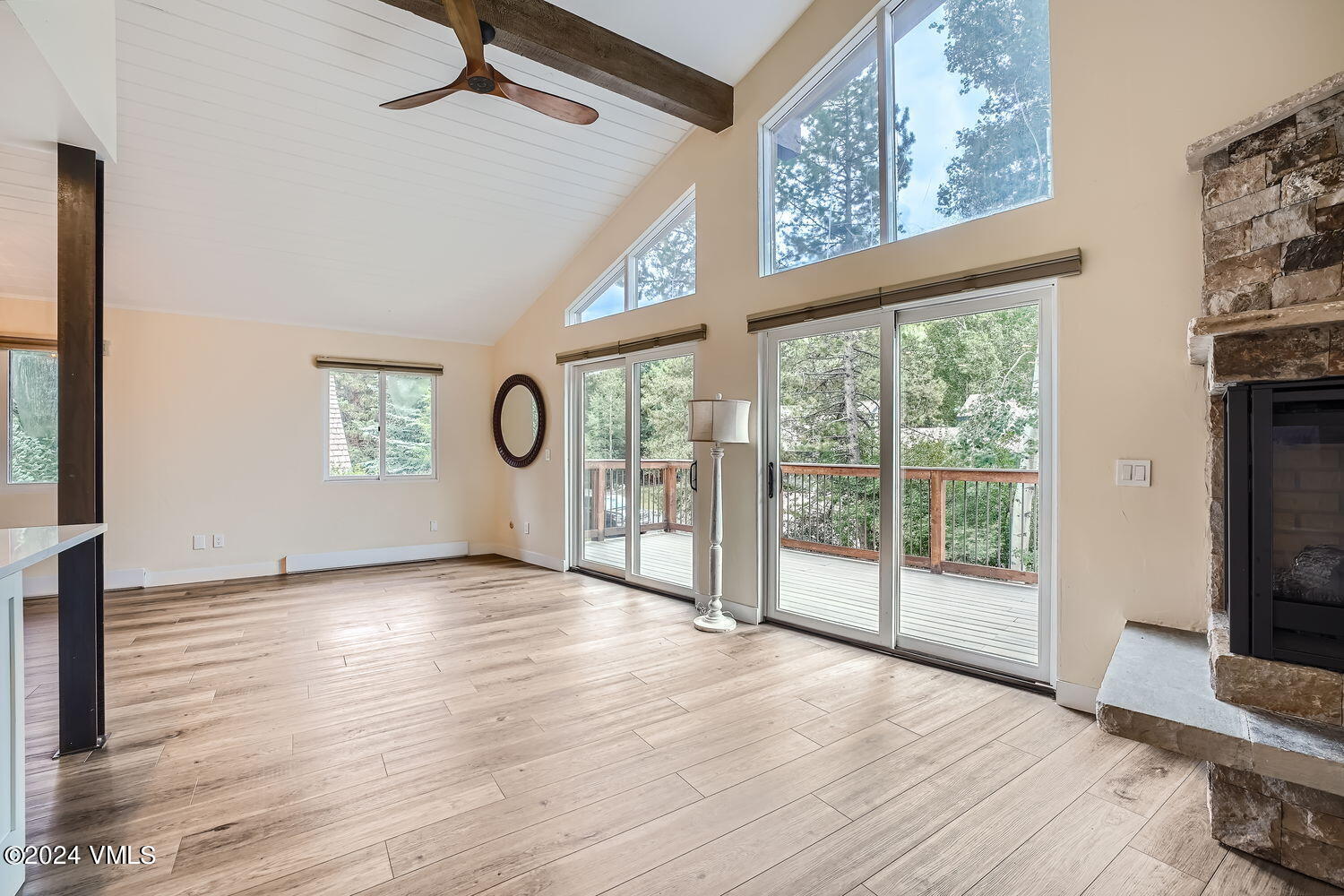 221 stone creek Drive, 2