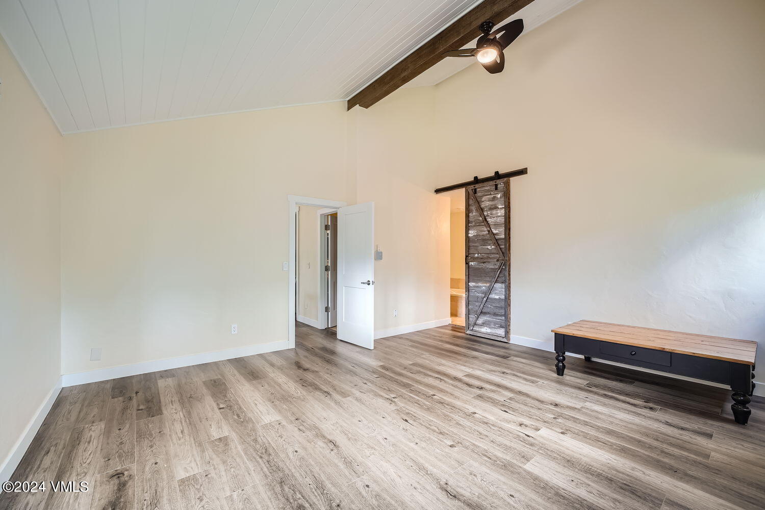 221 stone creek Drive, 2