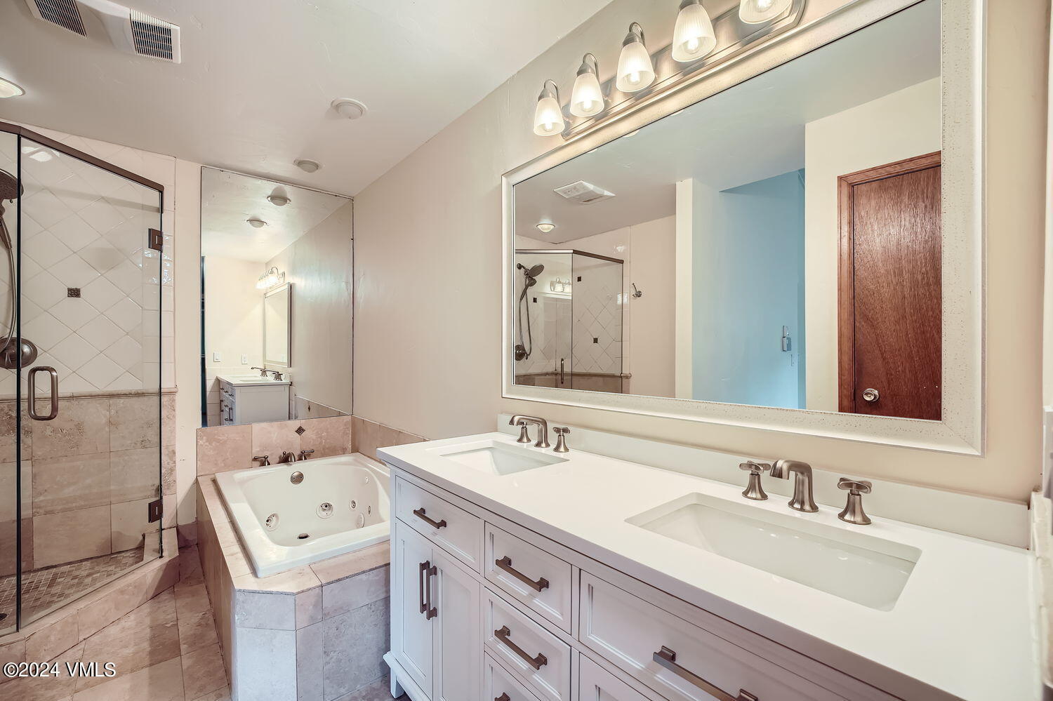 221 stone creek Drive, 2