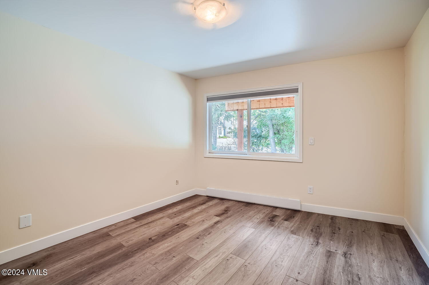 221 stone creek Drive, 2