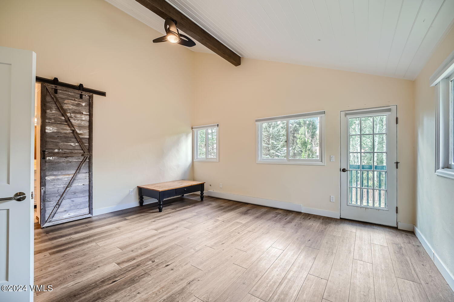 221 stone creek Drive, 2