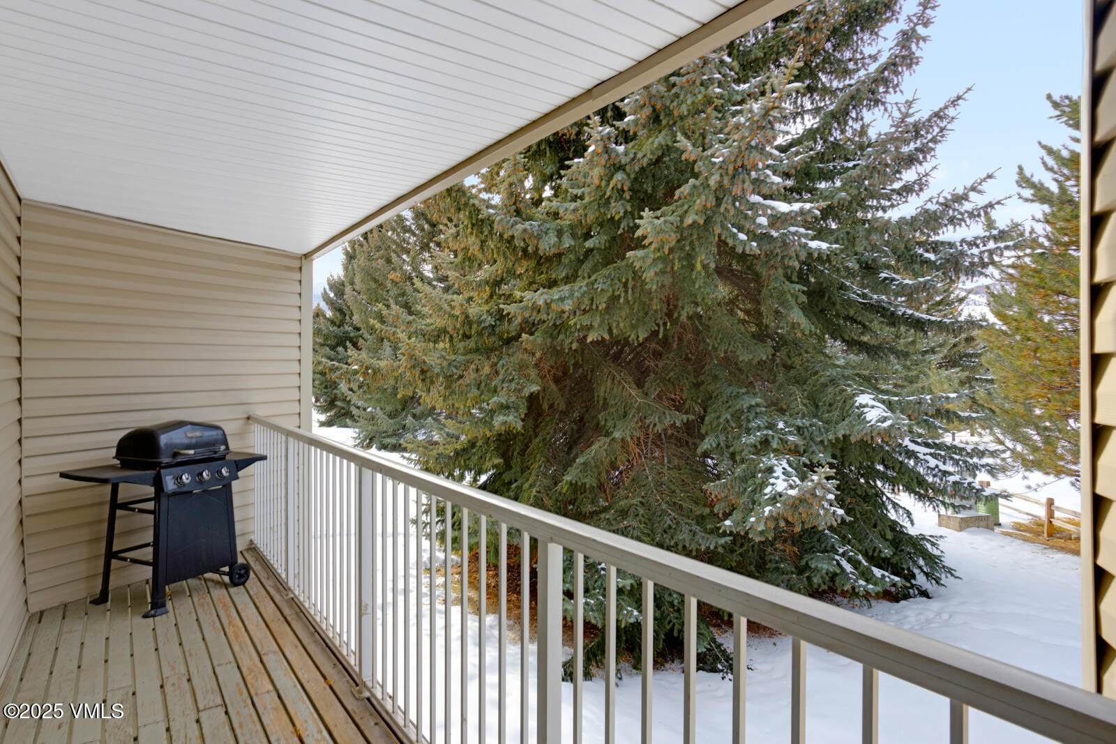 414 W Beaver Creek B-21