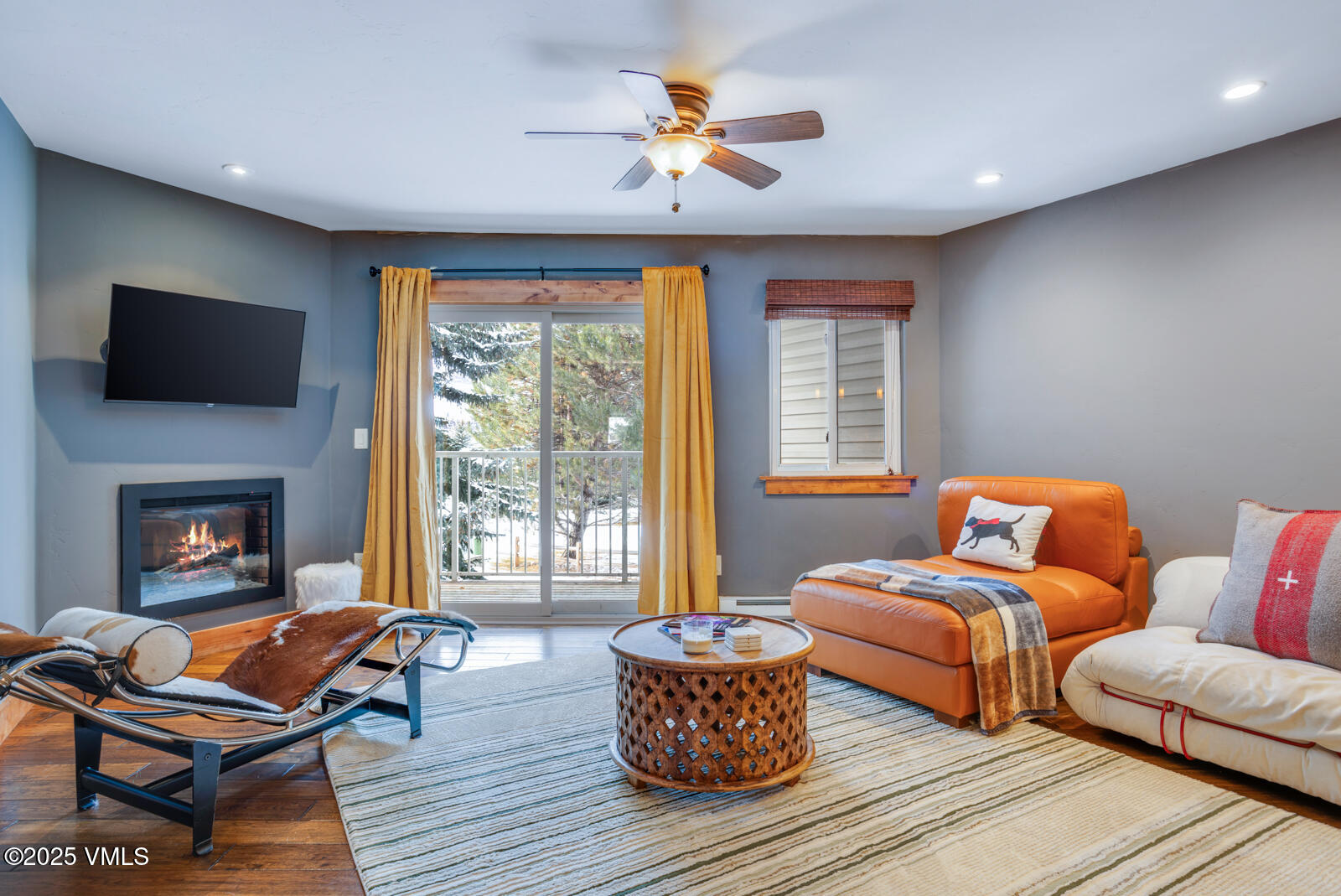 414 W Beaver Creek B-21