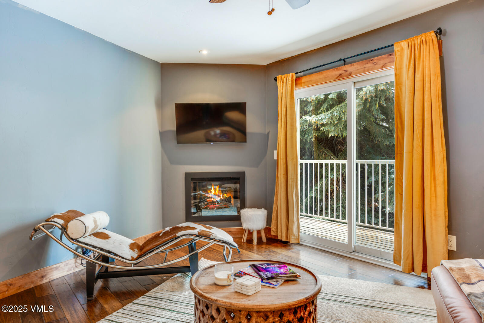 414 W Beaver Creek B-21