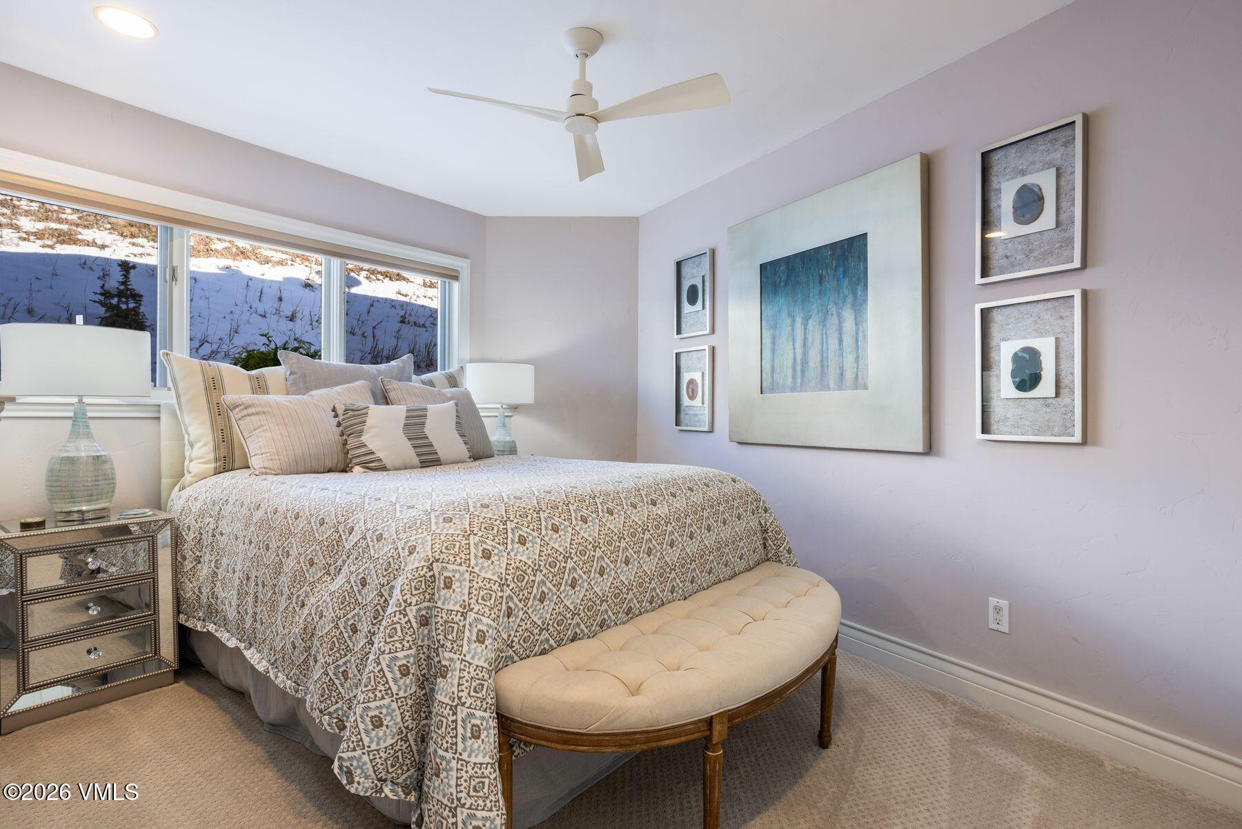 21 Hackamore Road W