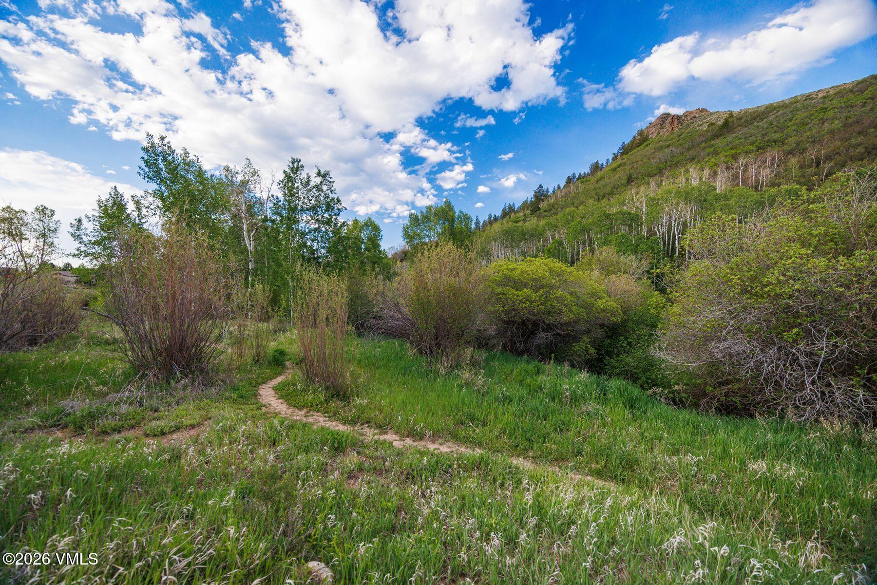 22090 County Road 212