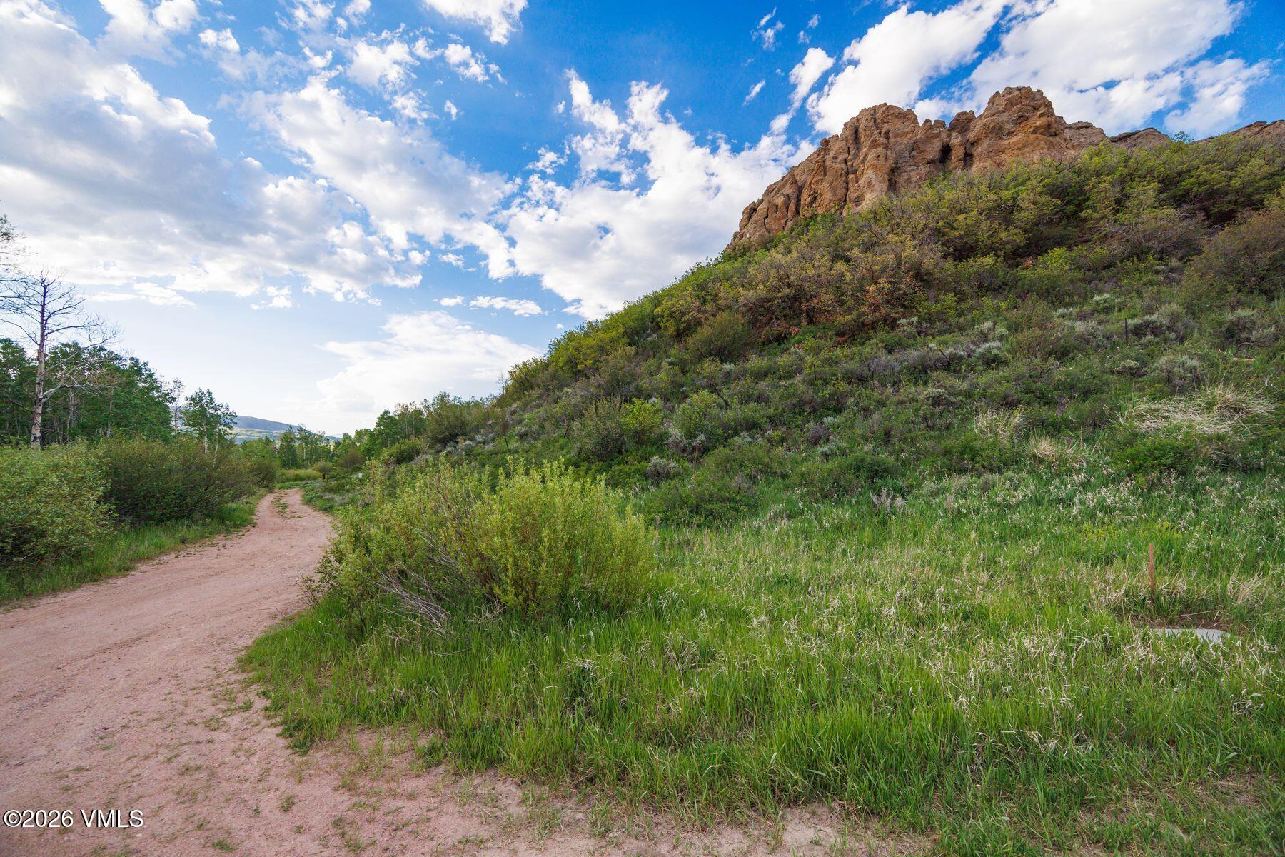 22090 County Road 212