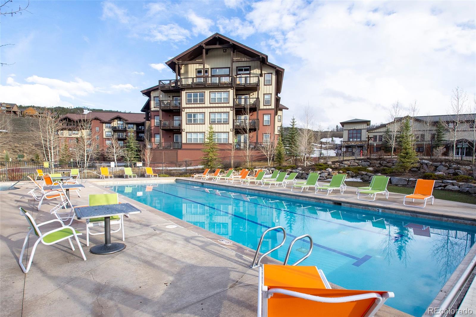 8202 North Star Unit: 8-202