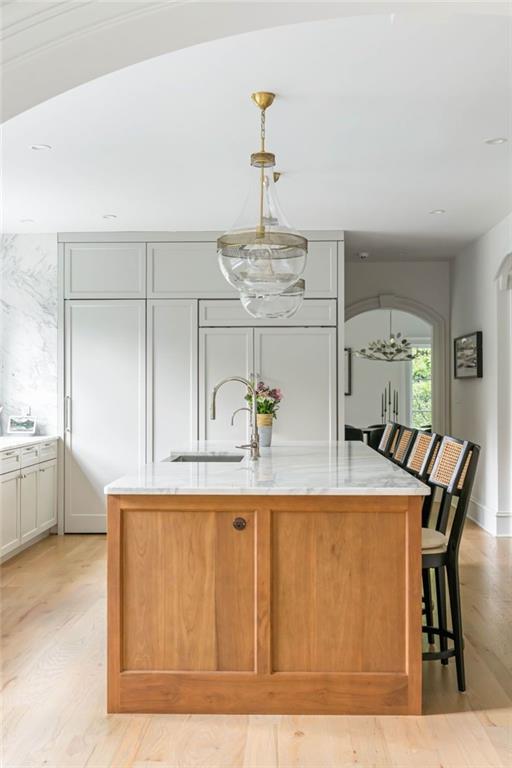 1919 RIVER FOREST Road NW