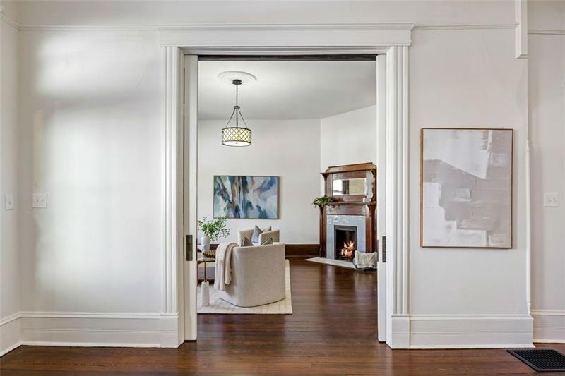 513 Saint Charles Avenue NE