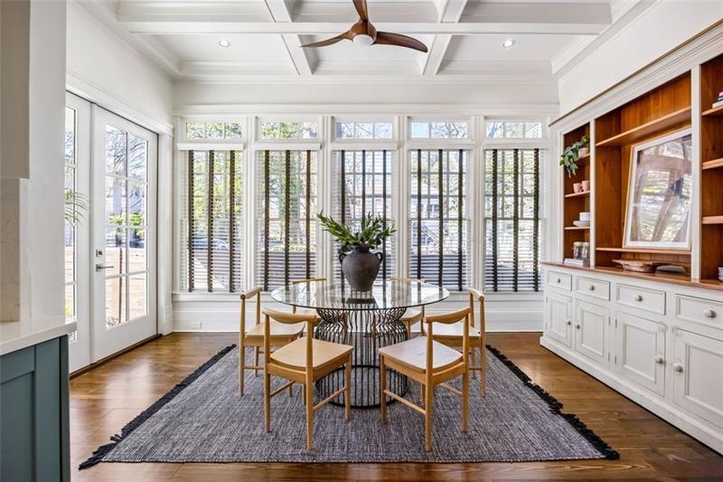 513 Saint Charles Avenue NE