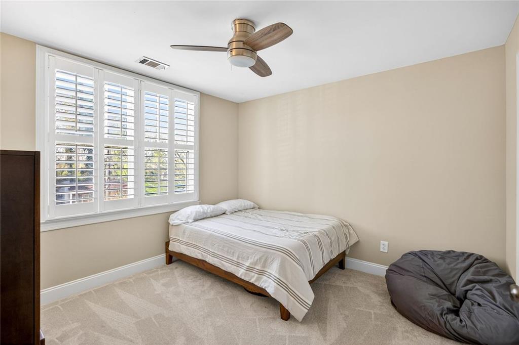 1759 NE Beacon Hill Boulevard NE