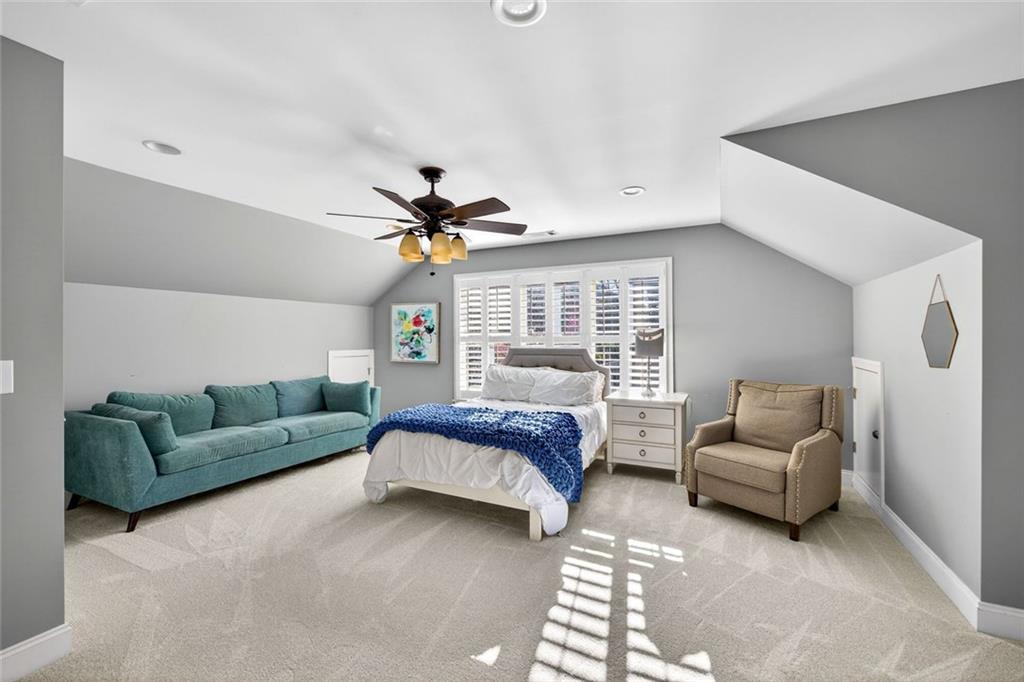 1759 NE Beacon Hill Boulevard NE