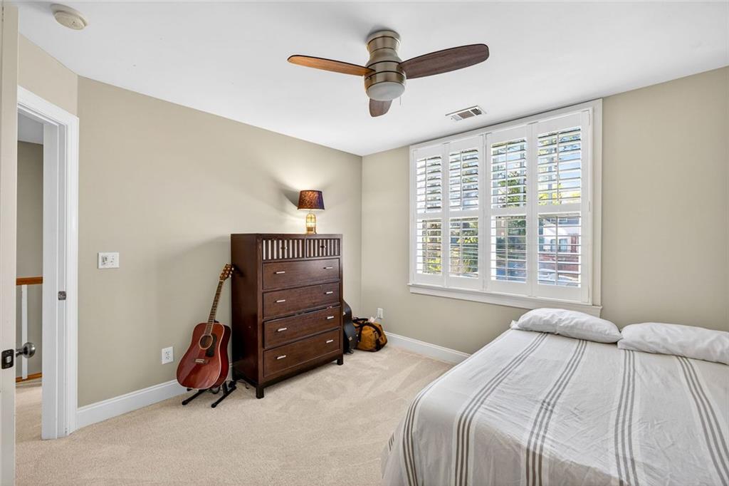 1759 NE Beacon Hill Boulevard NE