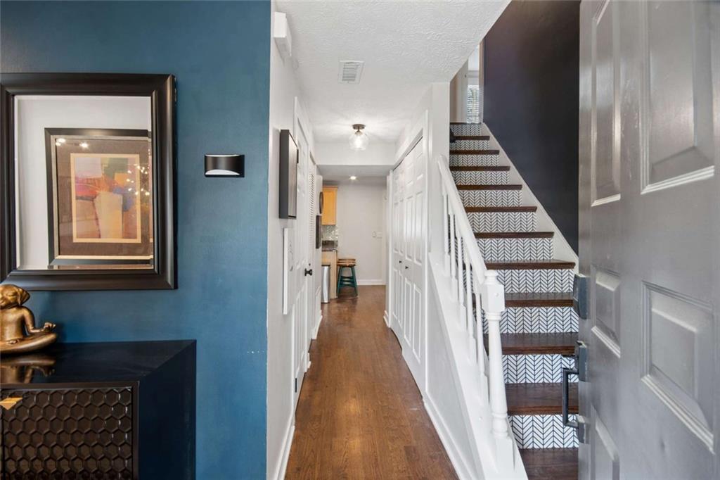 3504 Castlehill Court