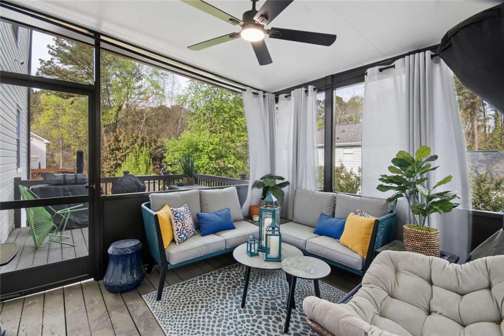 3504 Castlehill Court