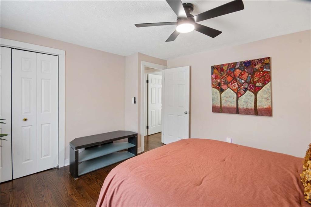 3504 Castlehill Court