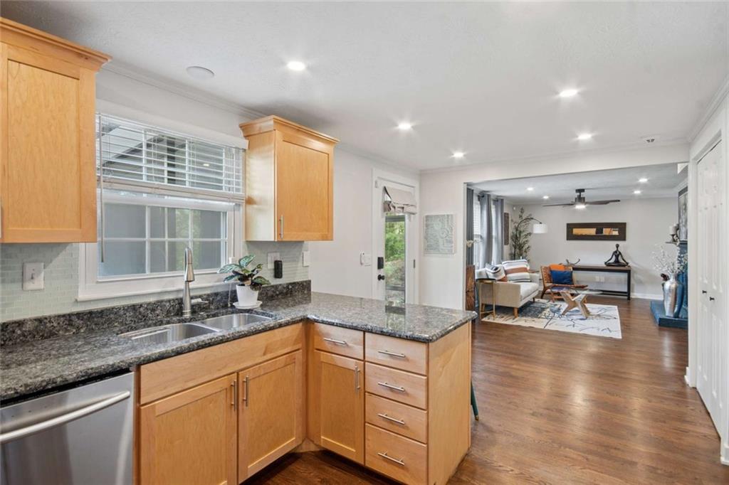 3504 Castlehill Court