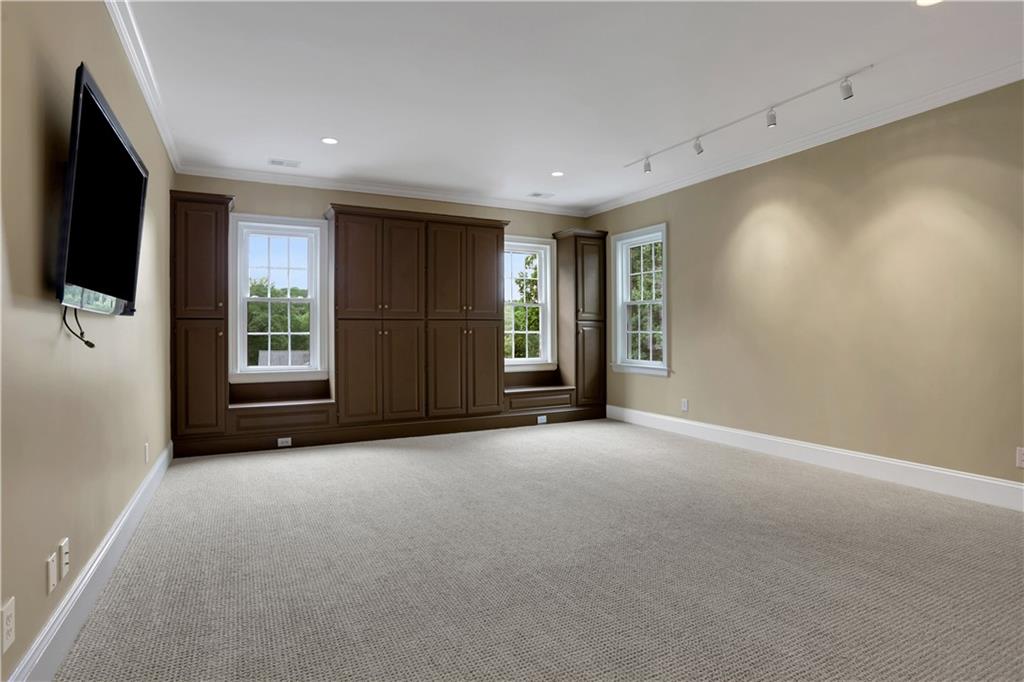 4557 Shiloh Ridge Trail