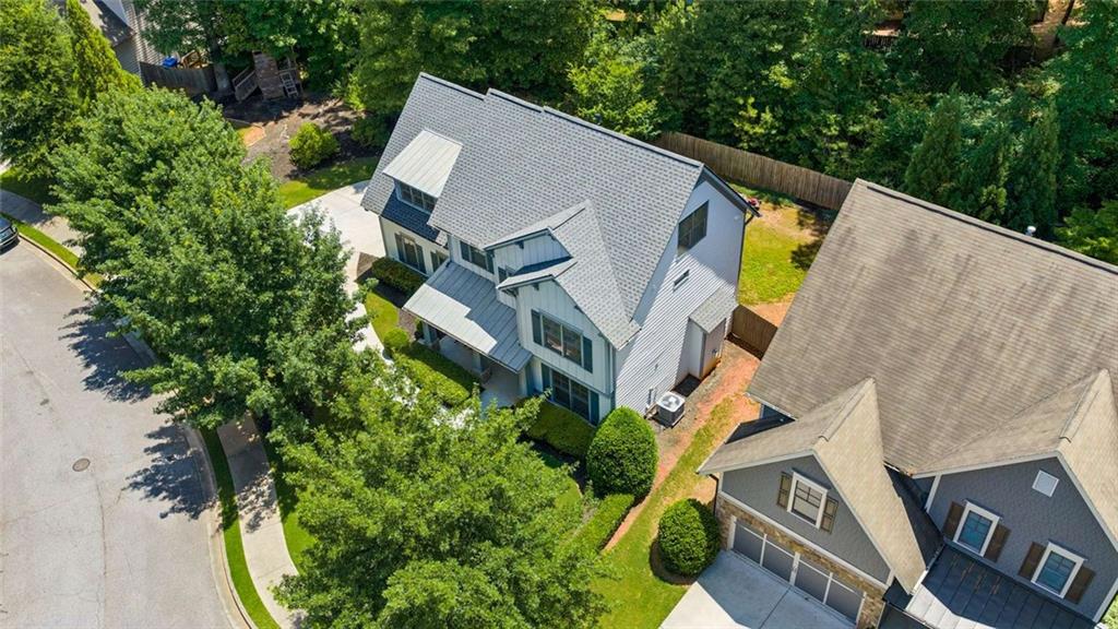 550 Glenaire Walk SE