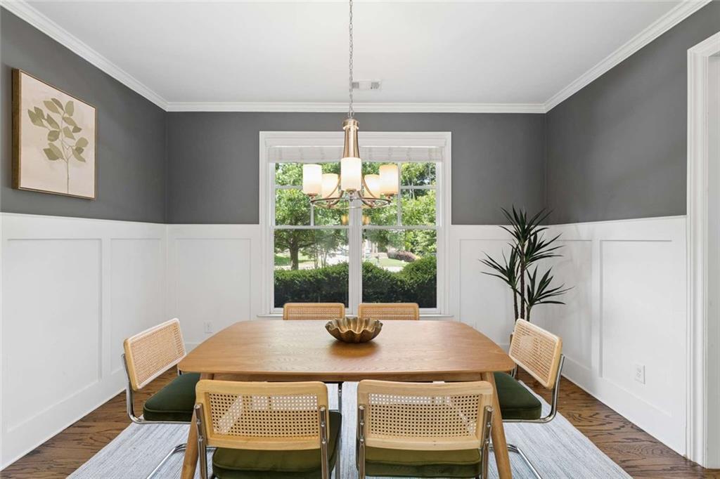 550 Glenaire Walk SE