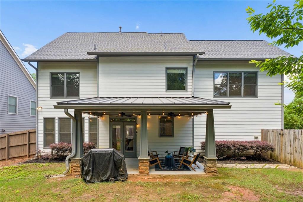 550 Glenaire Walk SE