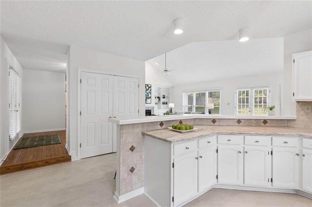 1109 Wynford Commons Commons SW