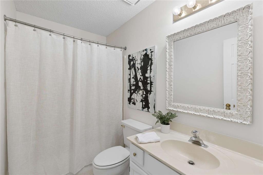 1109 Wynford Commons Commons SW