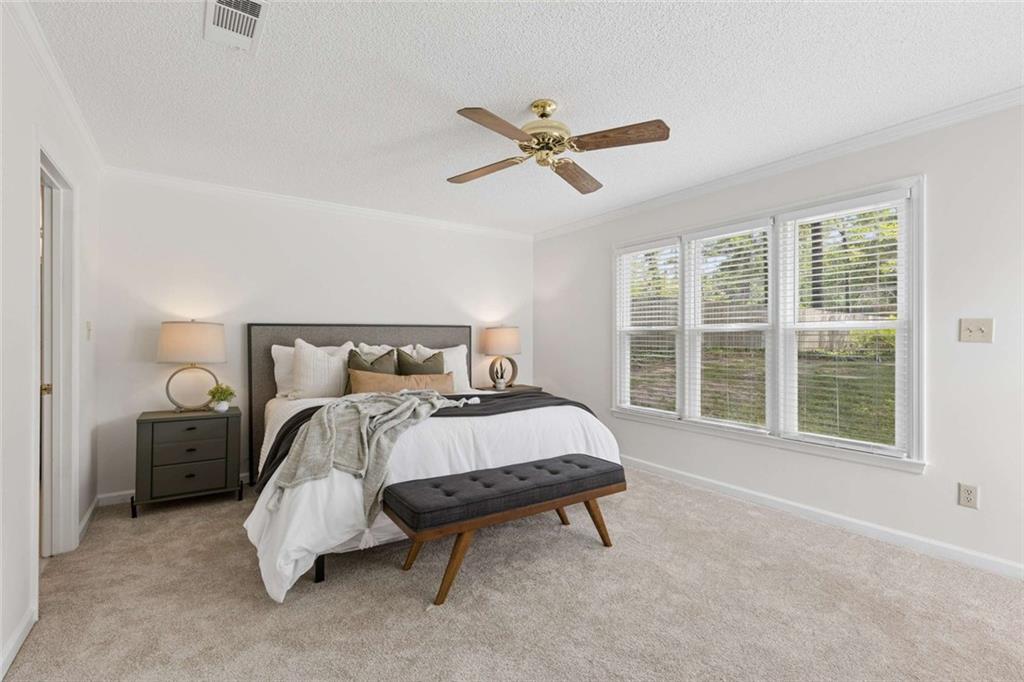 1109 Wynford Commons Commons SW