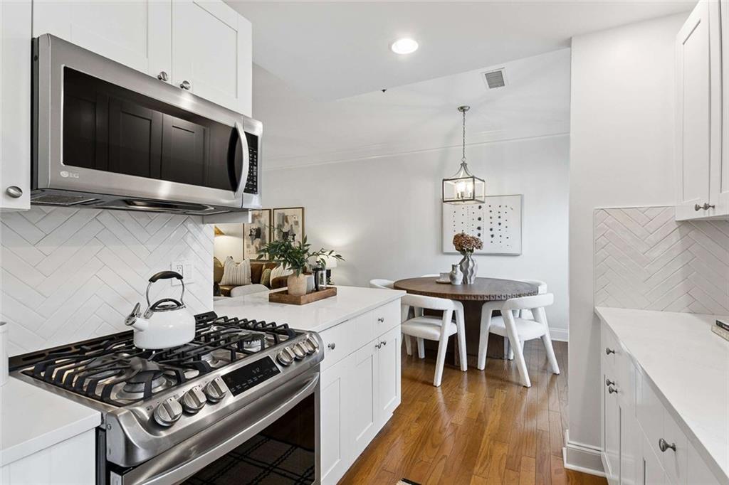 1344 Stillwood Chase NE