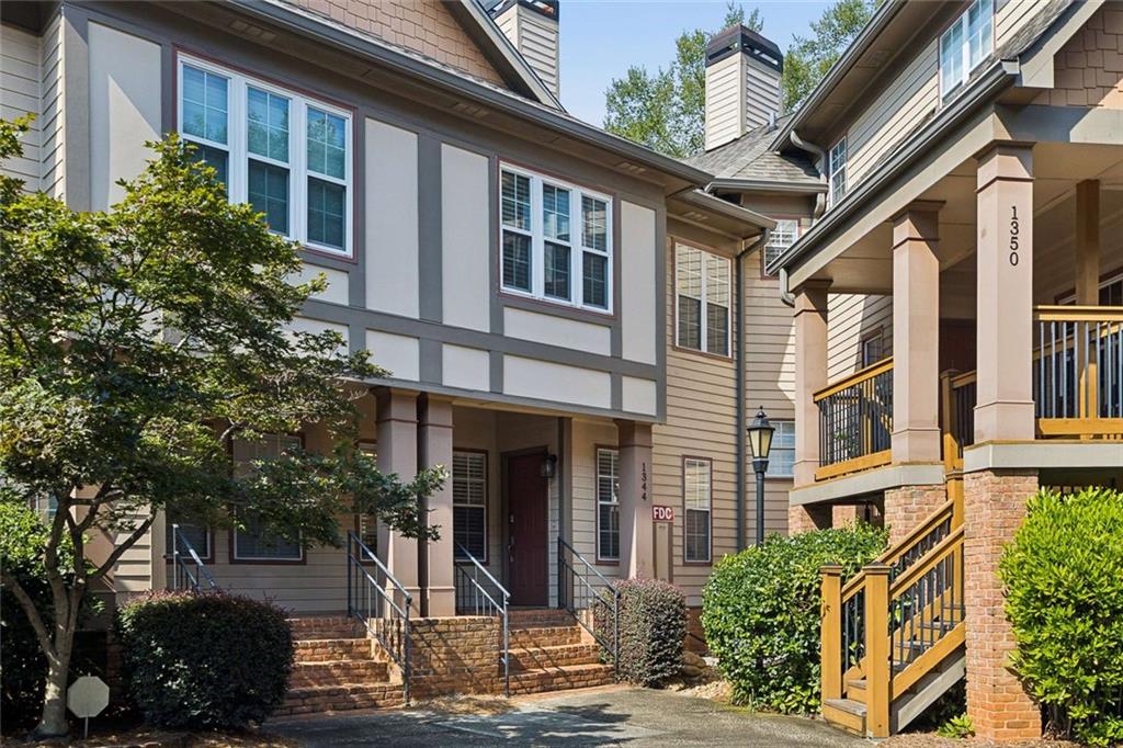1344 Stillwood Chase NE