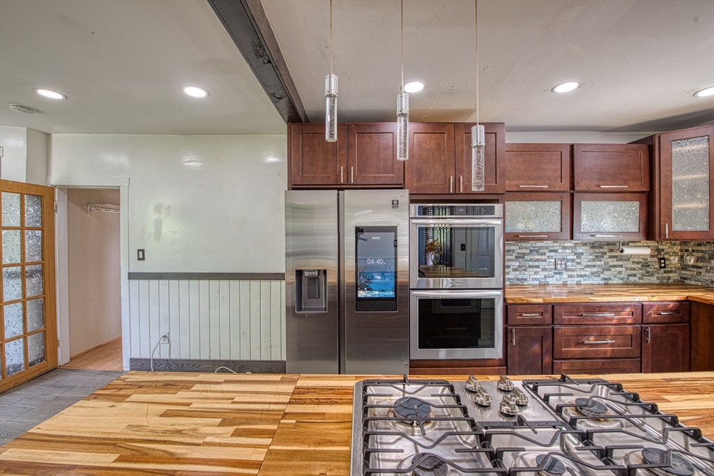 15 Packard Way