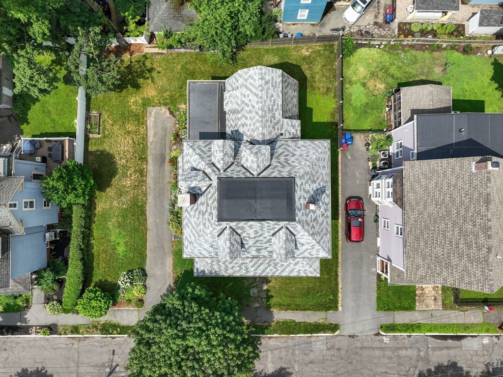 22 Hillside Ave