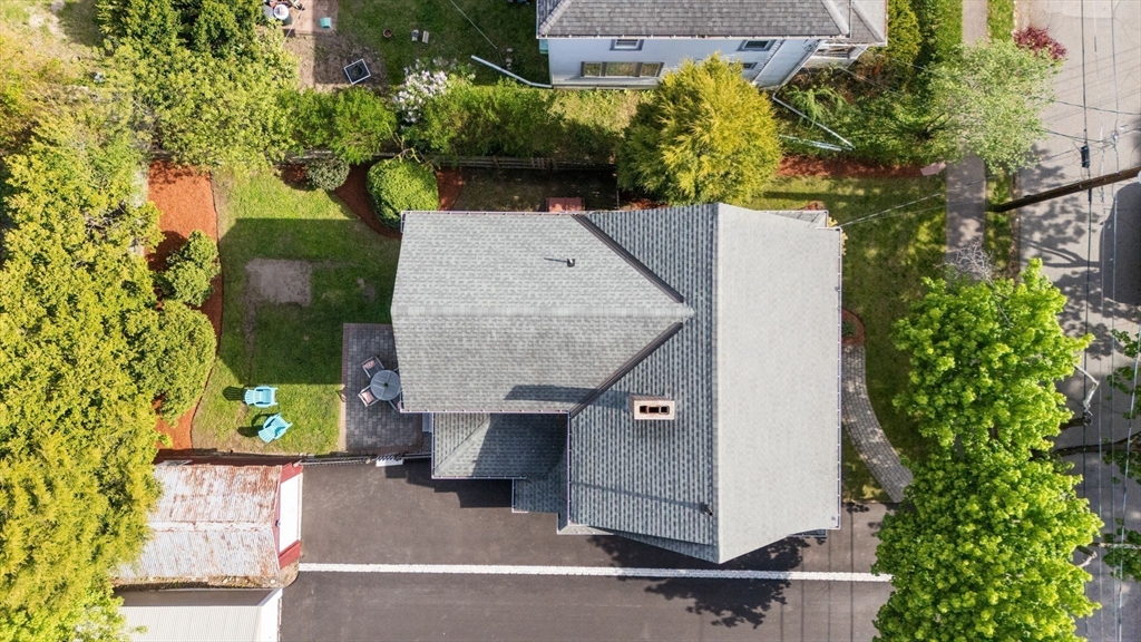 42 Aberdeen St